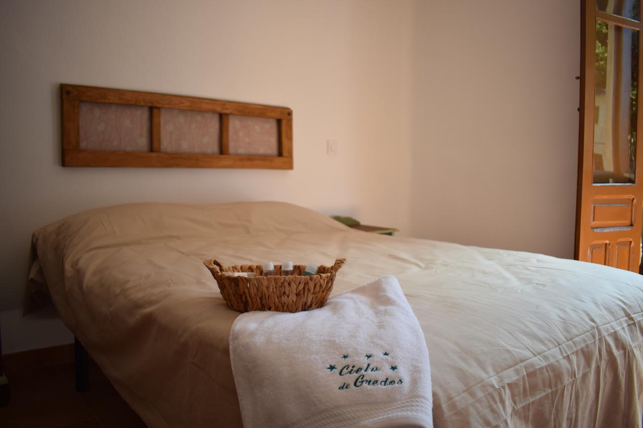 Hostal Cielo De Gredos Guisando Eksteriør bilde